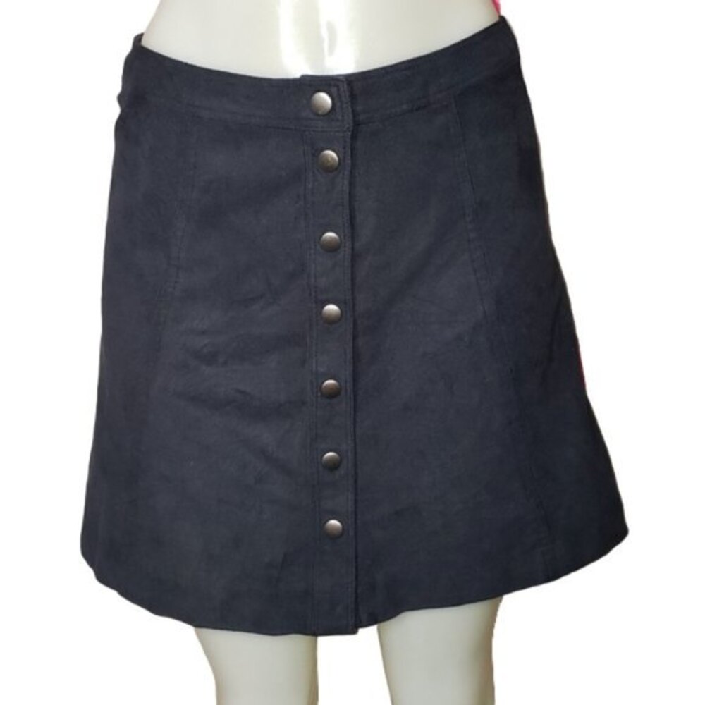 ABERCROMBIE & FITCH BLACK FAUX SUEDE A-LINE FLARE SKIRT SIZE 4